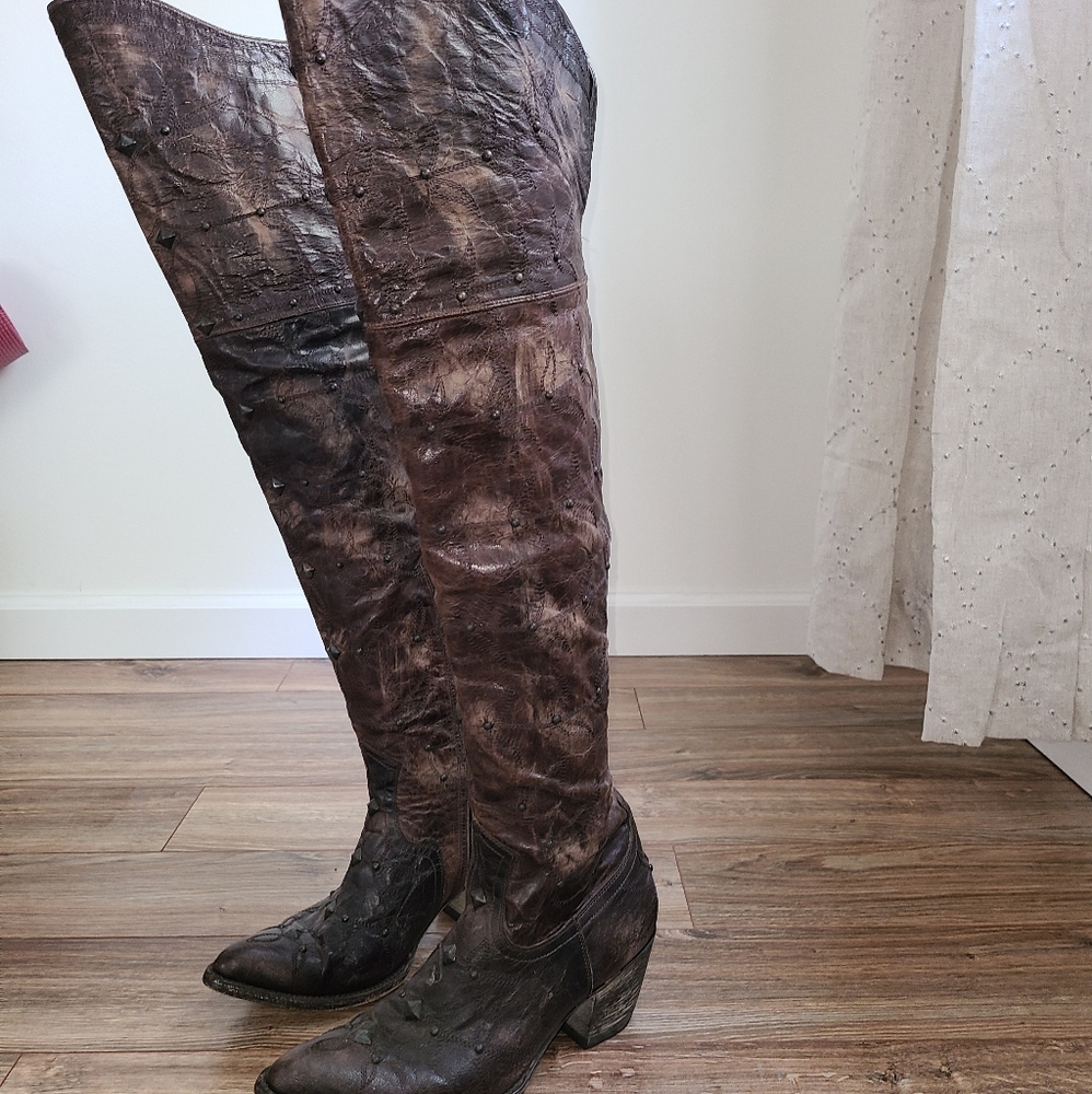 Cowboy boots